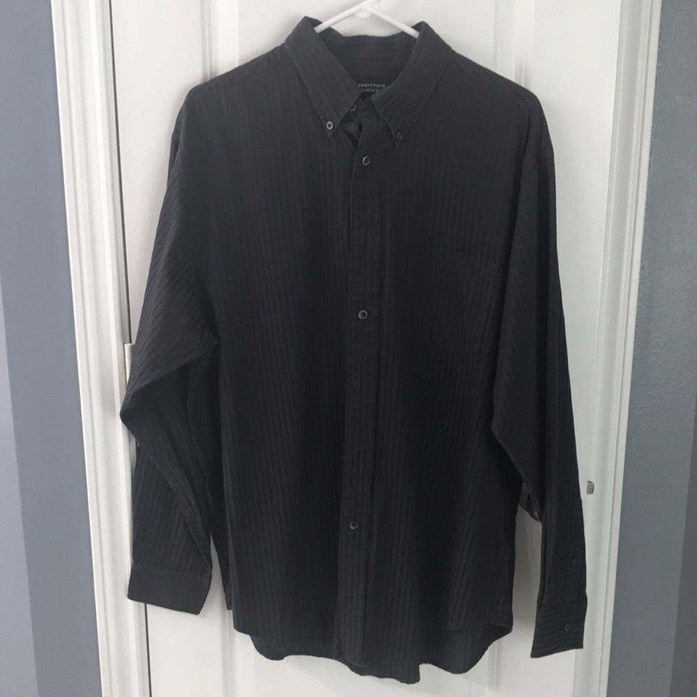 Roundtree & Yorke Men's Stripe Button-Up Shirt